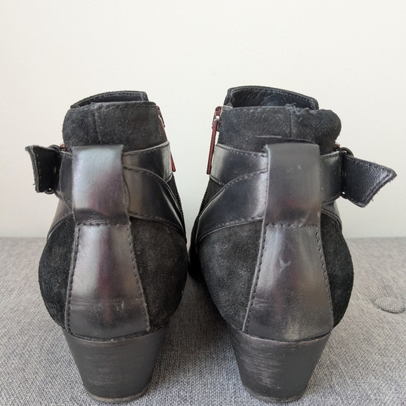 Aquatalia Farin Suede Weatherproof Ankle Boots – Black, Size 9 - Picture 5 of 13